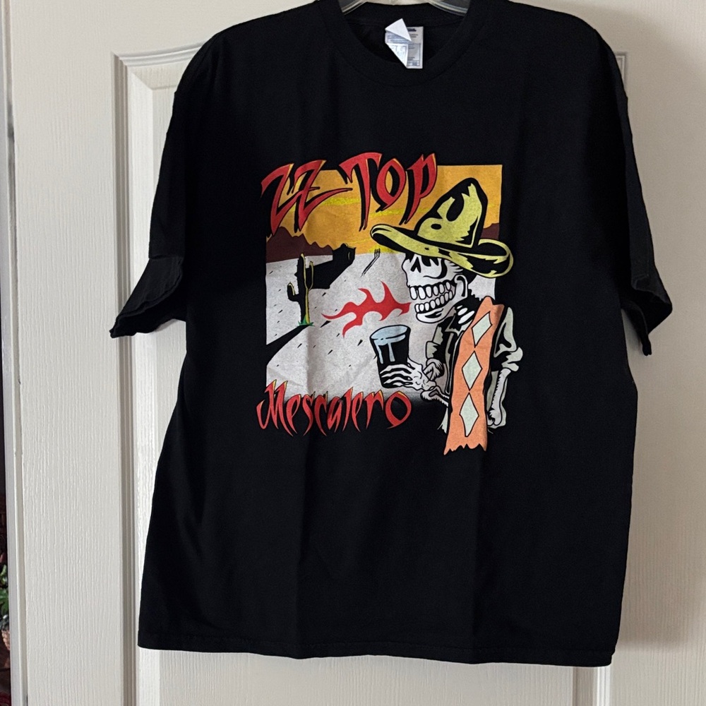 Black vintage 2003 ZZ Top Mescalero concert Graphic T-Shirt